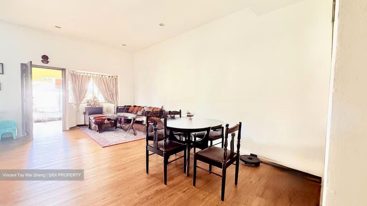 Jalan Kayu (D28), Terrace #558035111